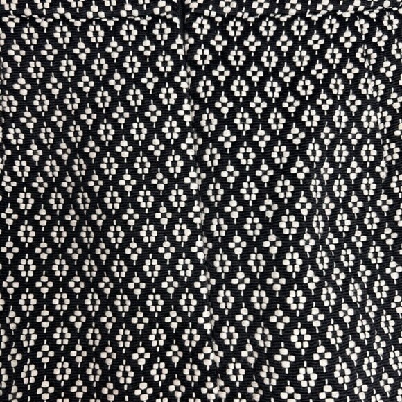 Women's LOFT | Black and White fresh fabric casualTweed Mini Skirt size 8. - Picture 6 of 8